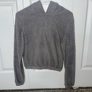 fuzzy sweater super comfy and warm perfect to use casual or as pajamas